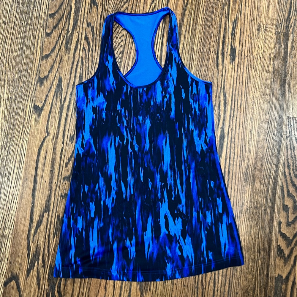Lululemon Racerback Tank Shirt blue and black